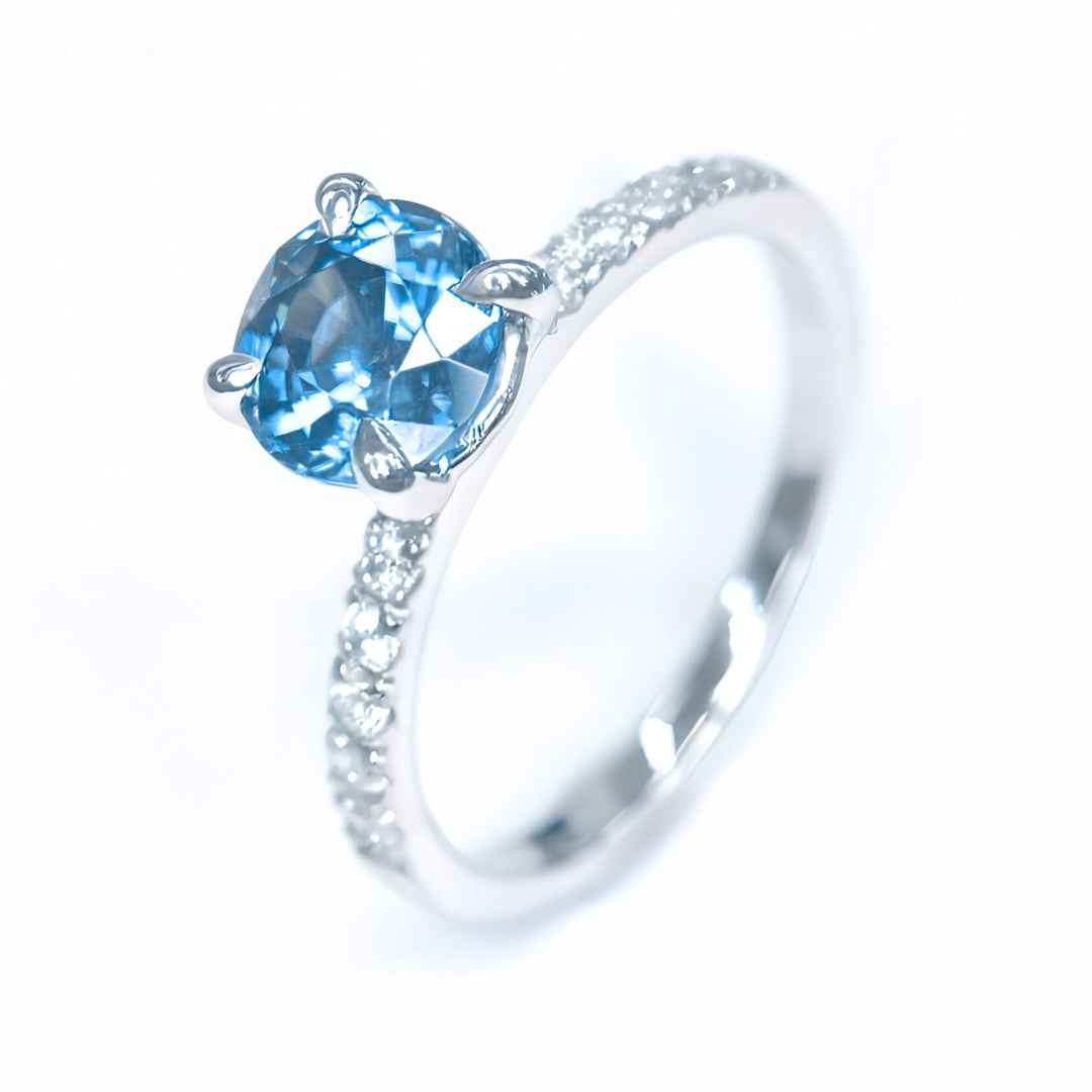 18K White Gold Handmade Blue Zircon Ring | Shiraz Jewelry Chiang Mai
