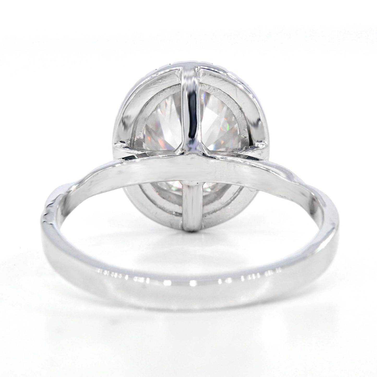 Oval shaped moissanite ring in 18k white gold