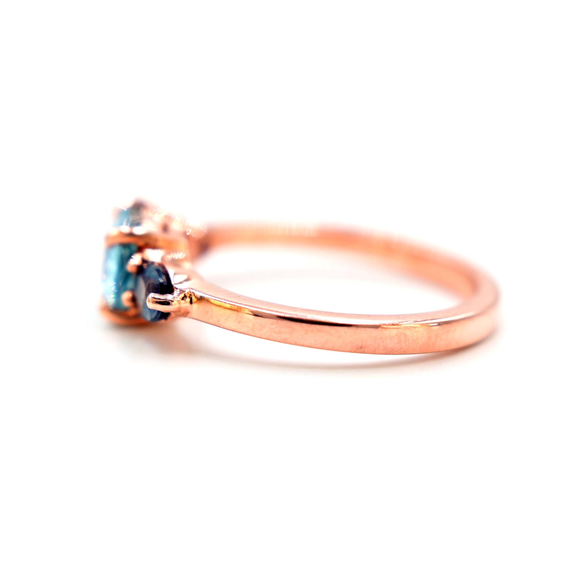 Solid 14k rosegold ring with blue zircon and blue sapphires. Handmade in Chiang Mai, Thailand