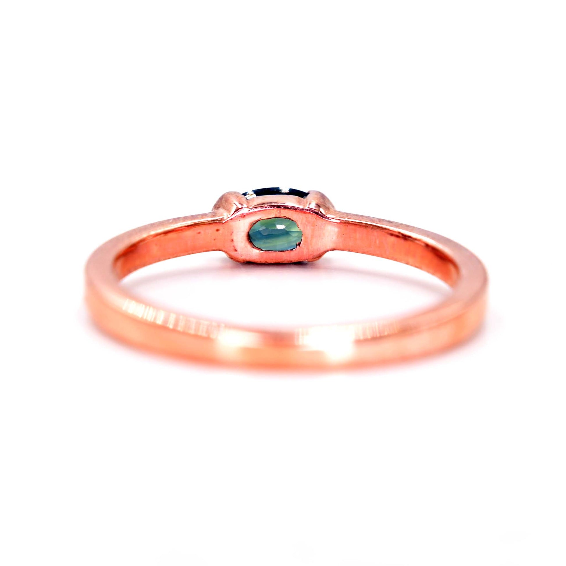 Visit Chiang Mai and get this green sapphire ring in 14k rose gold at the best price