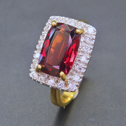 4.12 carat Rhodolite Garnet gemstone ring for anniversary or engagement gift