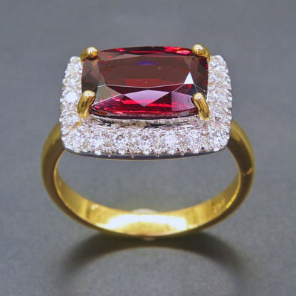 Artisan-crafted Rhodolite Garnet ring with brilliant Moissanite sparkle