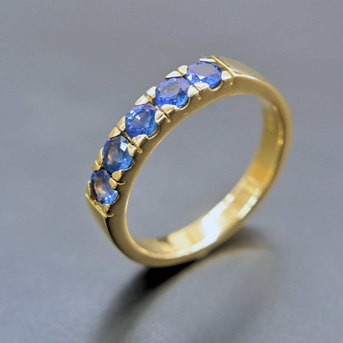 Luxury natural blue sapphire ring crafted in Chiang Mai Thailand