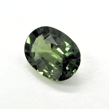 Oval cut 2.35 carat natural green sapphire mined in Thailand, very clean with excellent luster, loose gemstone for jewelry making.