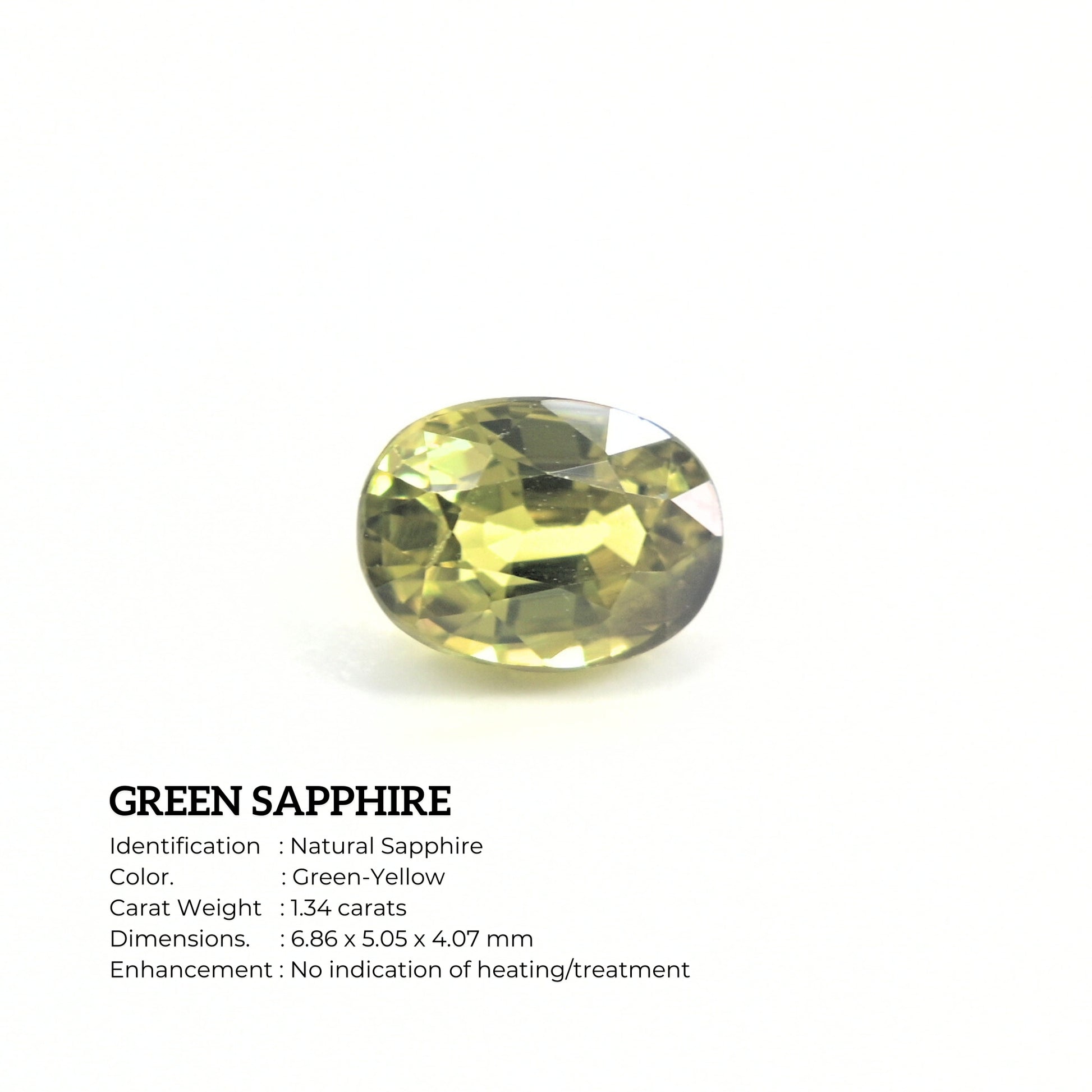 Unheated sapphire gemstone suitable for engagement ring