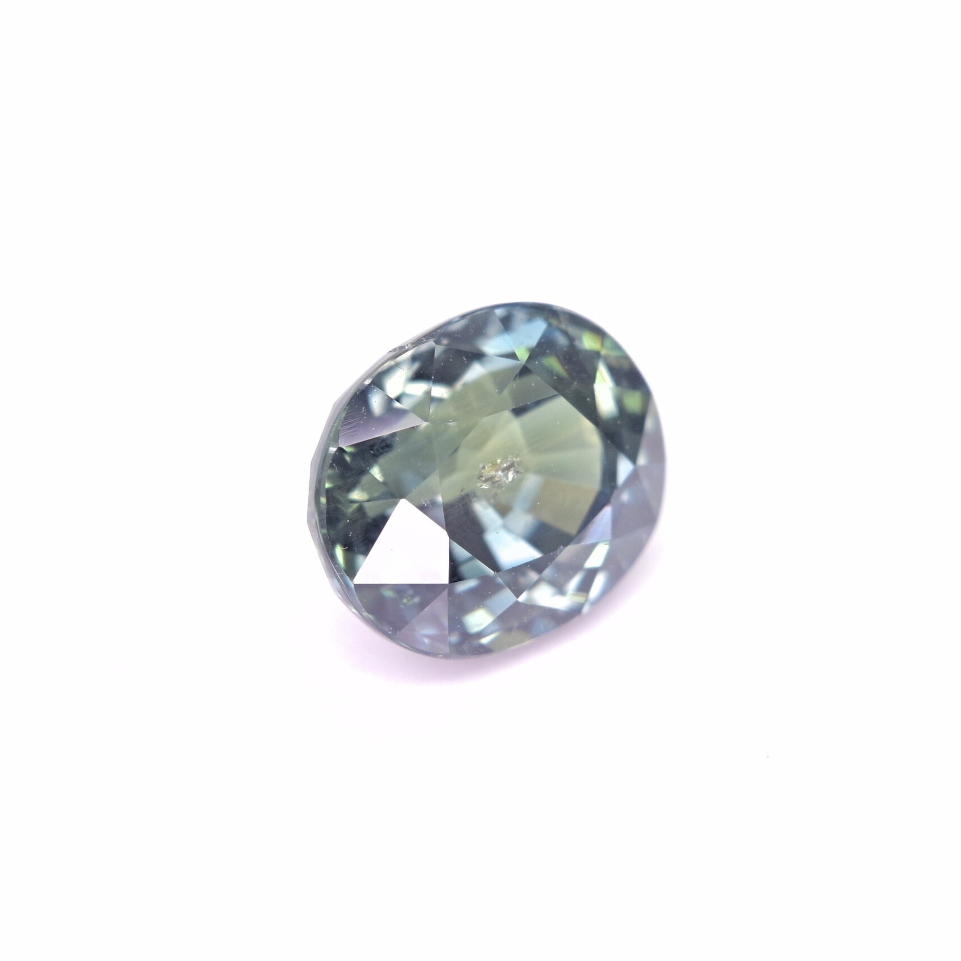 High quality natural teal sapphire 4.02 ct oval blue green untreated gemstone