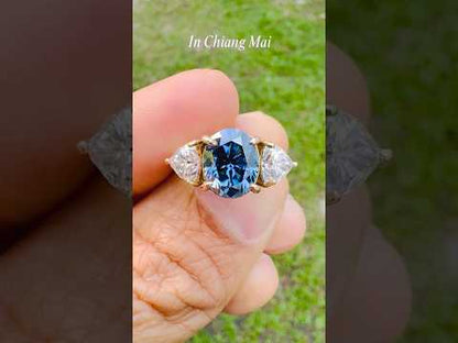 Beautiful blue moissanite ring handmde in Chiang Mai