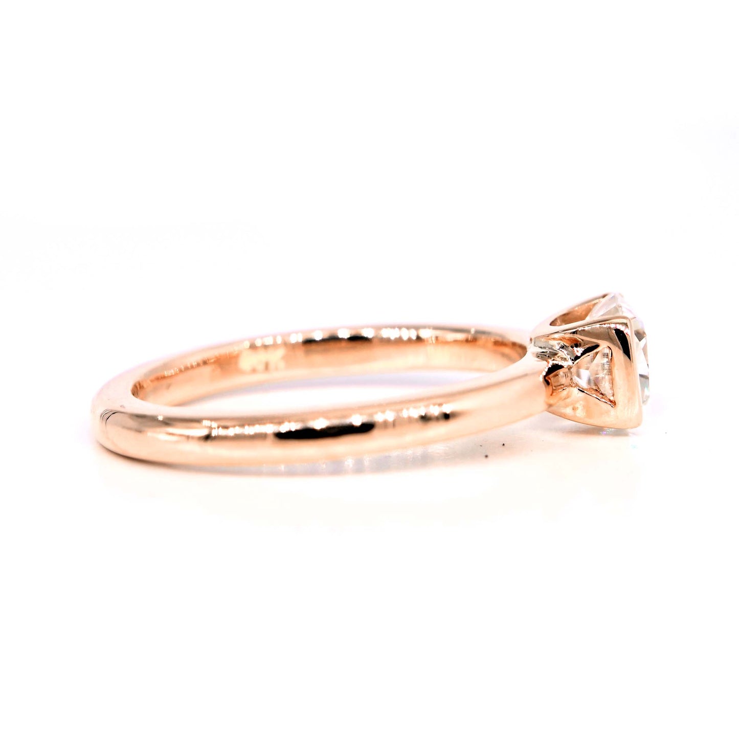 Rosegold engagement ring in Chiang Mai, Thailand