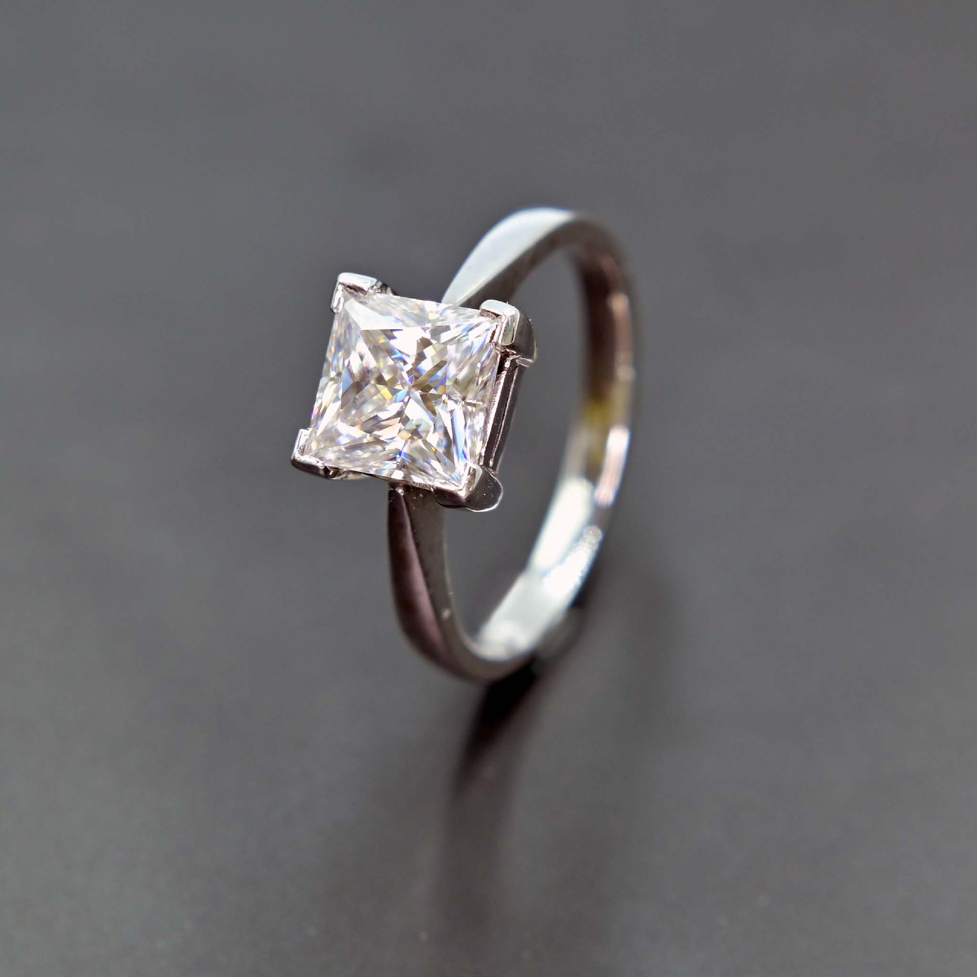 Princess engagement ring - Shiraz Jewelry