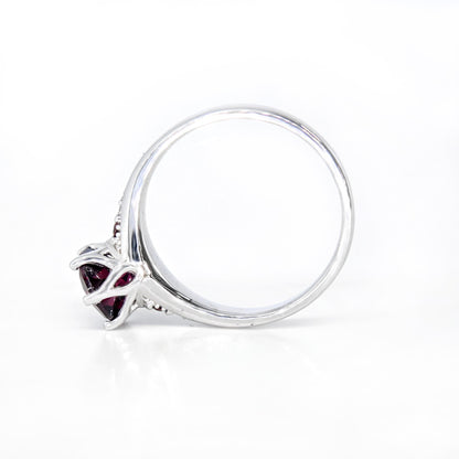 Natural garnet engagement ring - Shiraz Jewelry